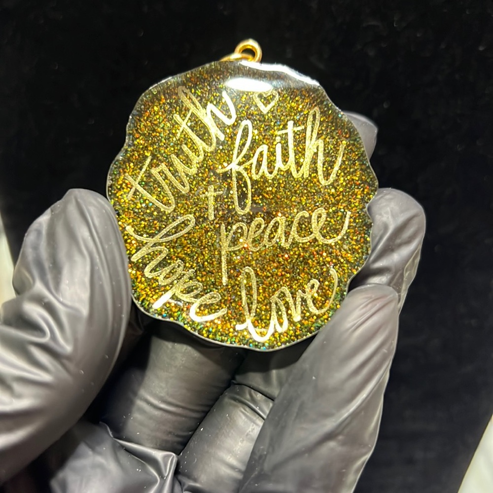 Resin keychain: “Truth, Faith, Hope, Peace, Love”